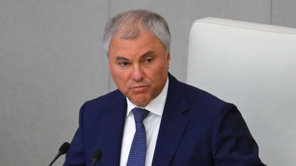 Володин поздравил строителей с профессиональным праздником