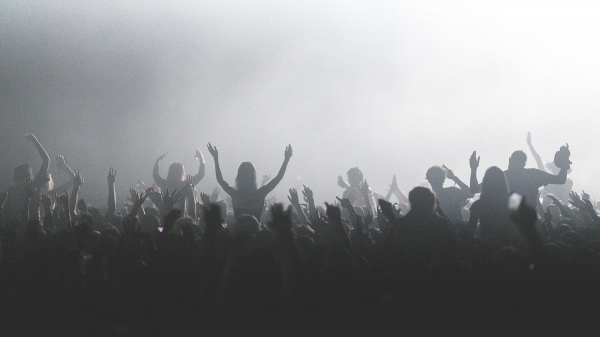 Запрещенный в Калужской области фестиваль "Сигнал" перенесли в Москву