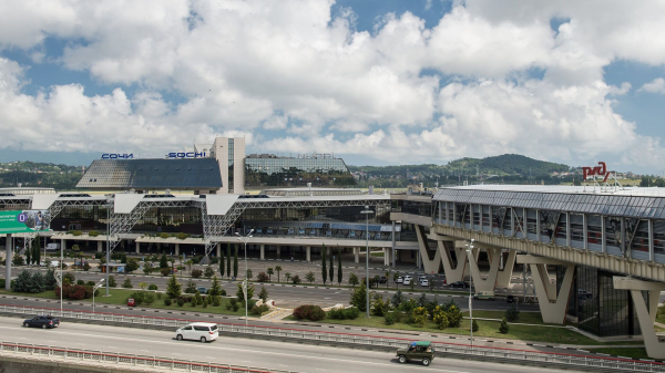 В аэропорту Сочи сняли временные ограничения