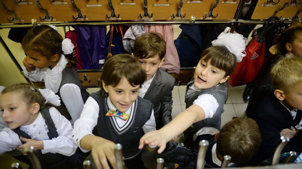 При выборе одежды для школы нужно обратить внимание на маркировку