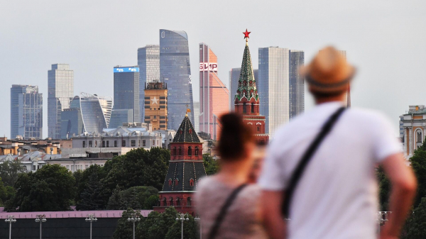 Почти 60% россиянок считают, что мужчина должен платить на первом свидании